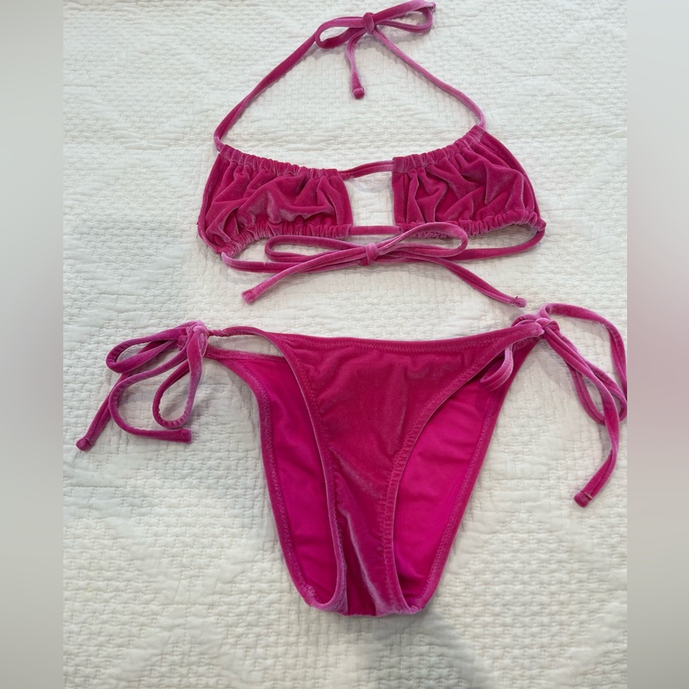 Love & Sports Pink Velour String Bikini Set Sz. XS/S - Picture 4 of 6